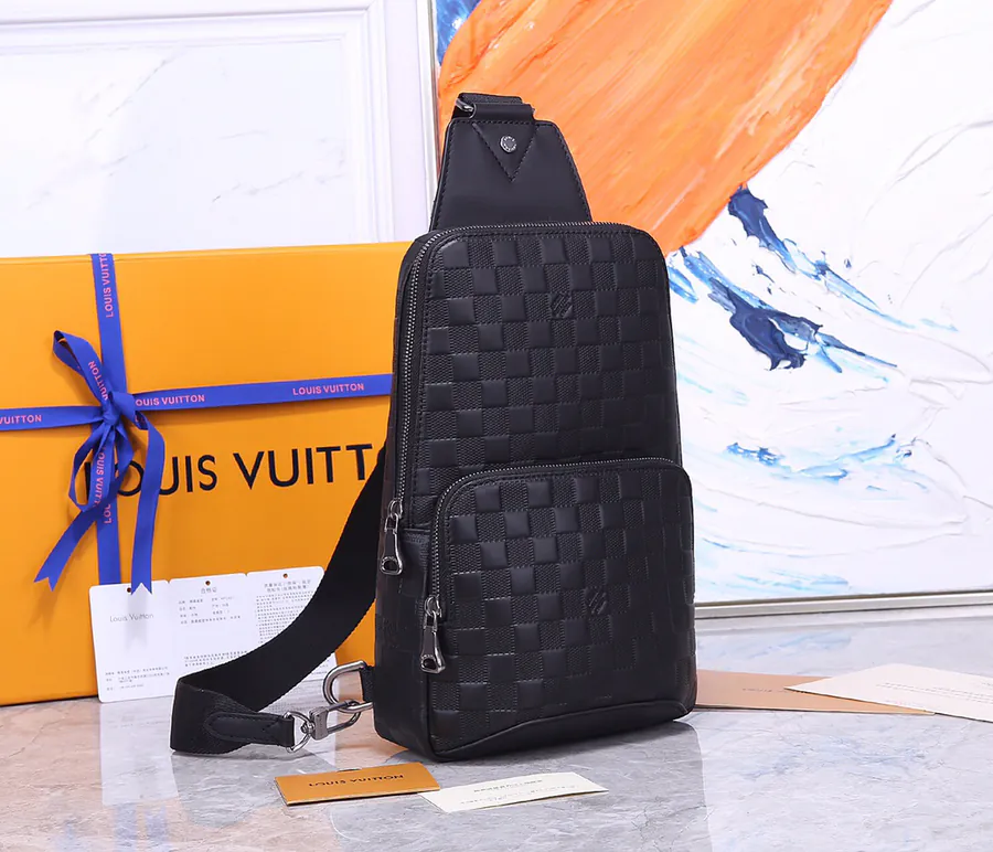 Avenue Shoulder Bag Damier Infini Leather, Sporty and Casual Style