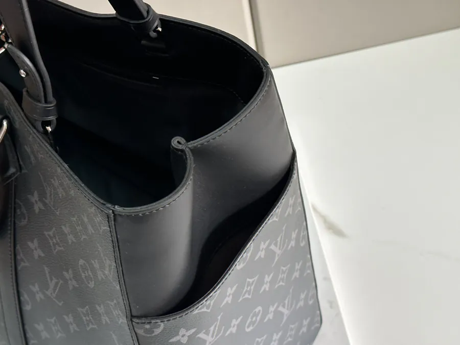 Sac Plat 24H Handbag Premium Genuine Leather, Durable Metal Hardware
