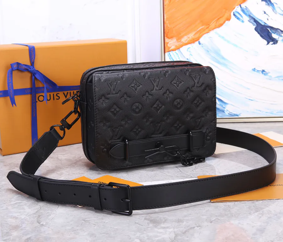 Steamer Messenger Bag New Classics Series, Premium Leather Trim