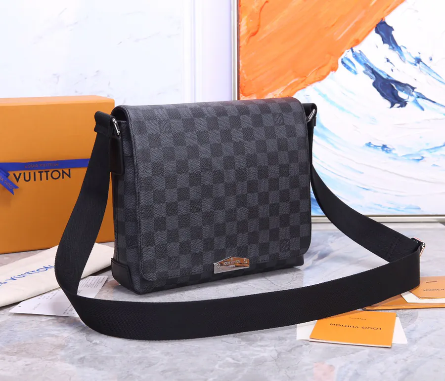 District Small Briefcase with Graceful Details and Practical Design