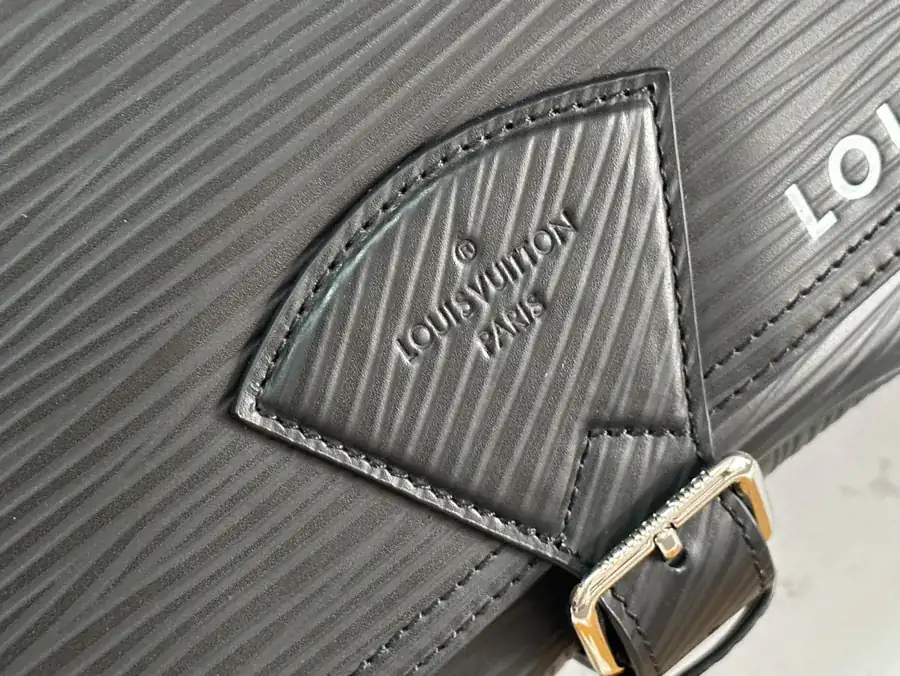 Montsouris Messenger Bag M23097 Black