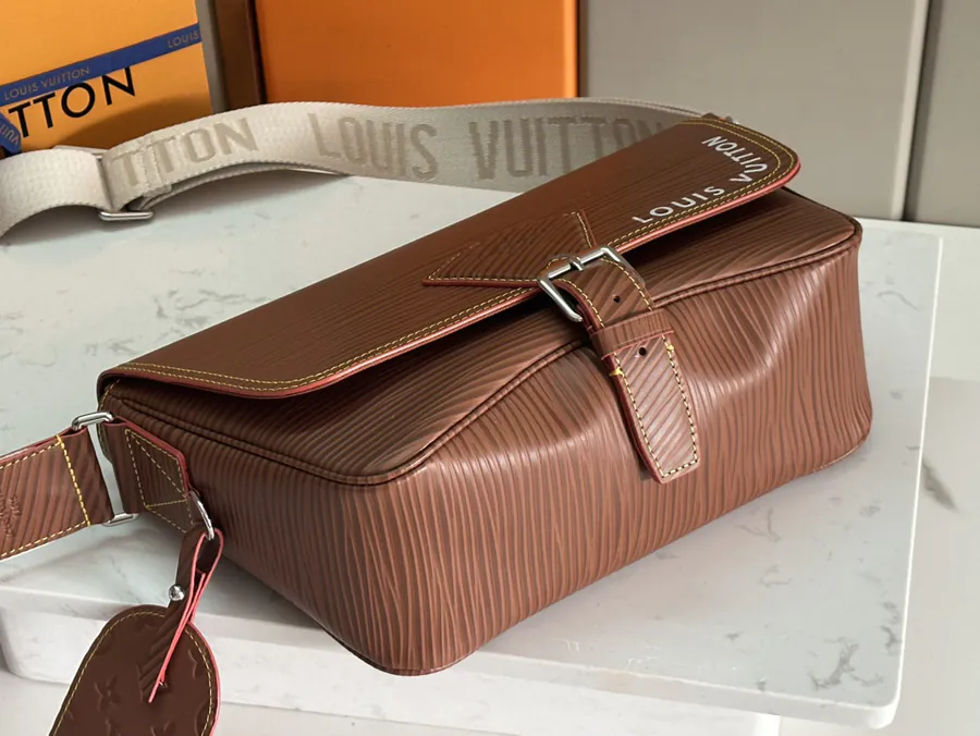 Montsouris Messenger Bag Caramel