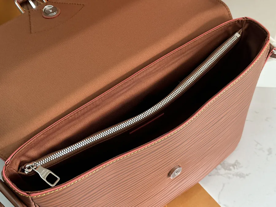 Montsouris Messenger Bag Caramel