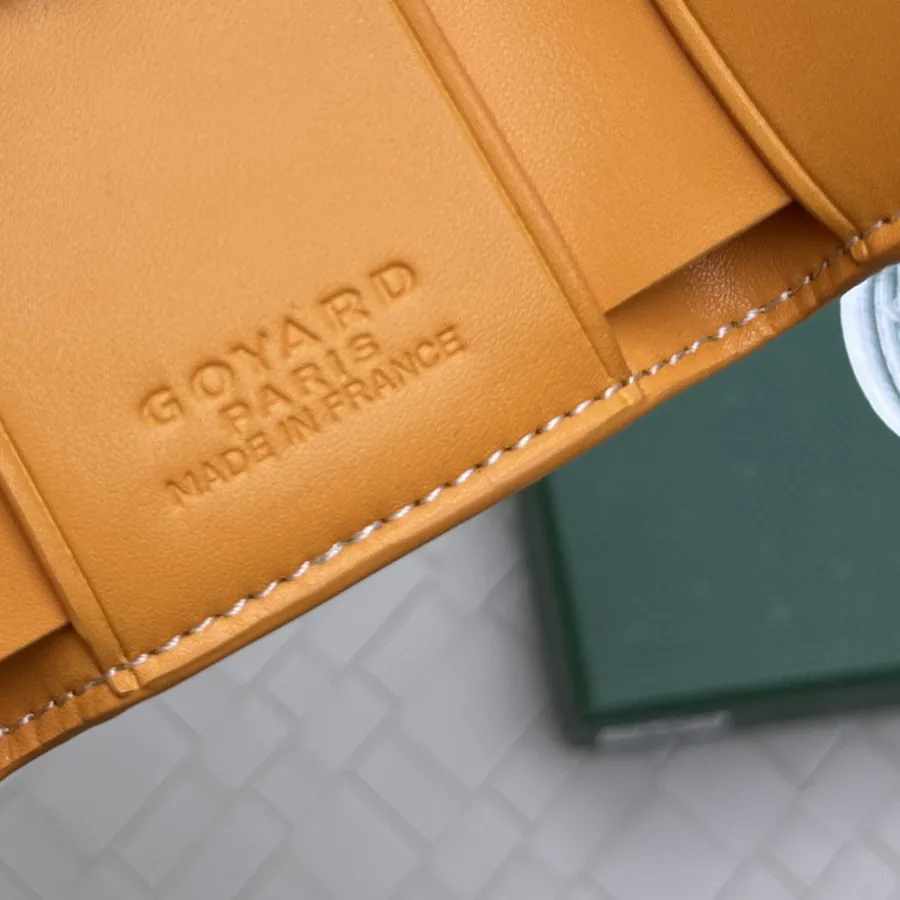 Saint Suice 3 Fold Key Bag Compact Design