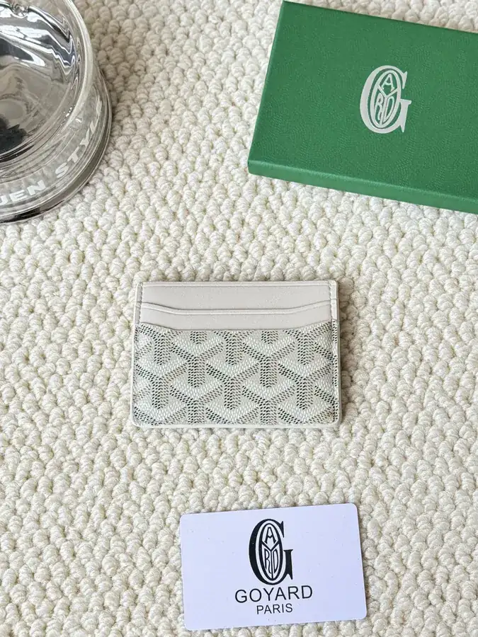 Saint Suice Classic Card Holder