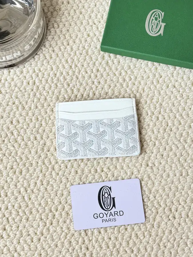 Saint Suice Classic Card Holder