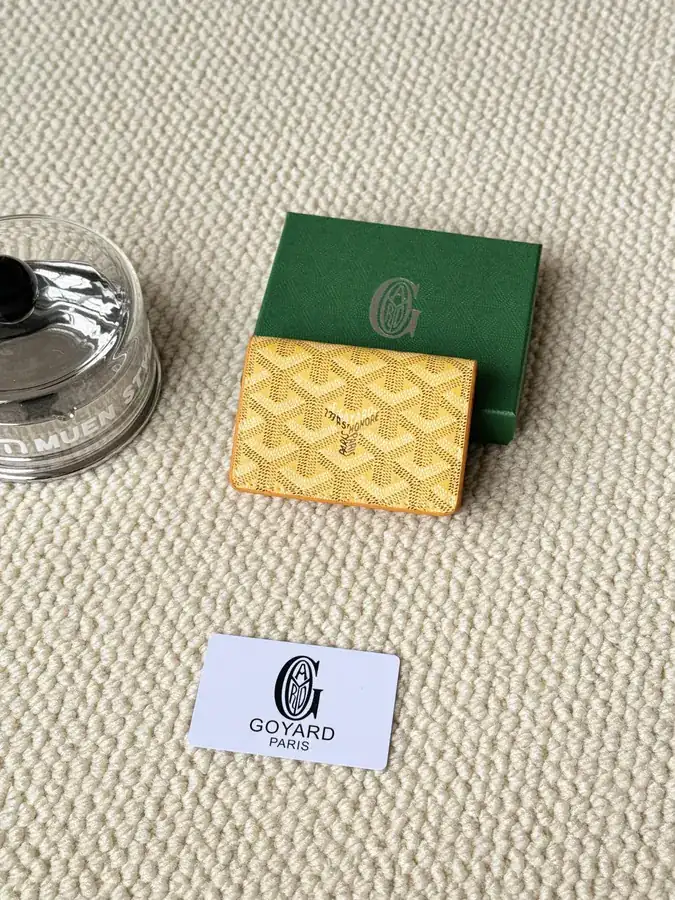 Goyas Malhesherbes Business Card Holder