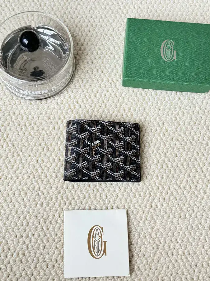 Classic Mini Wallet by G0YARD