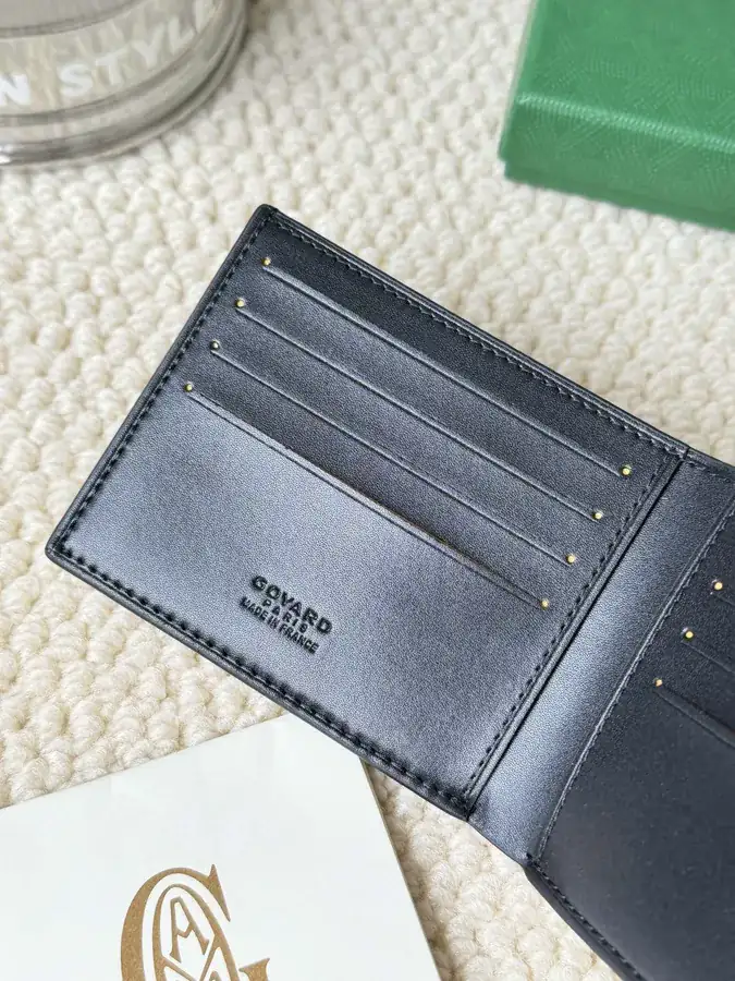 Classic Mini Wallet by G0YARD