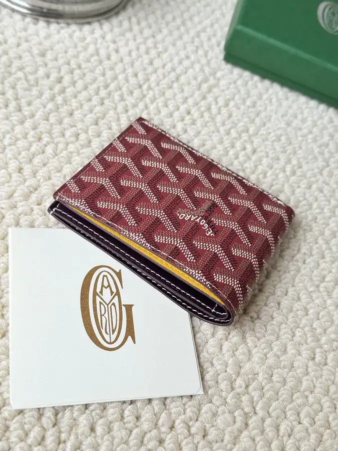 Classic Mini Wallet from G0YARD