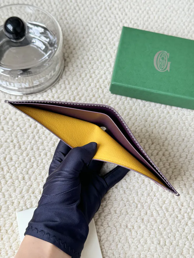 Classic Mini Wallet from G0YARD