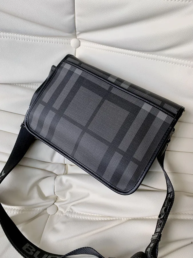 Burberry Men's Handbag Premium Nappa Calfskin