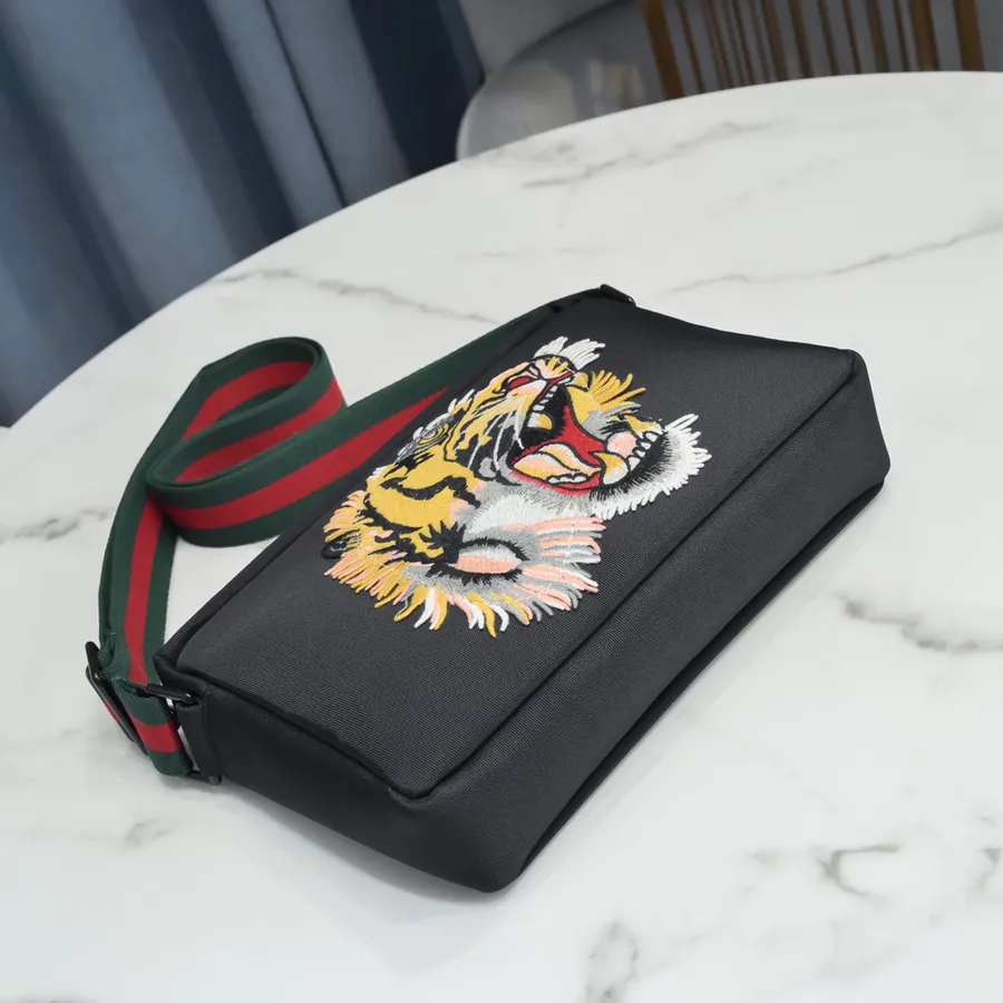 Gucci New Crossbody Bag with Premium Leather and Waterproof Oxford Fabric