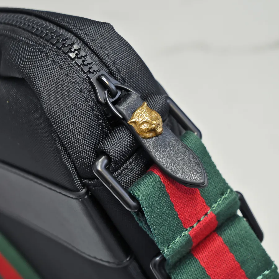 Gucci New Crossbody Bag with Premium Leather and Waterproof Oxford Fabric