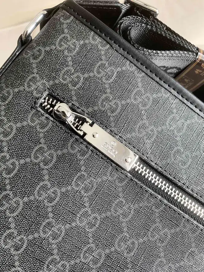 Gucci Men's Premium Briefcase Tote