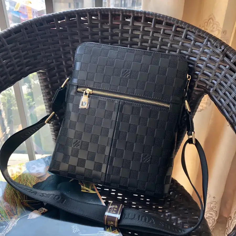 LV Louis Vuitton Traditional Unique Shoulder Bag
