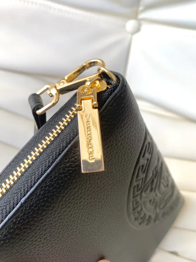Versace Wallet with Vasacchi Grain, Business & Leisure Style