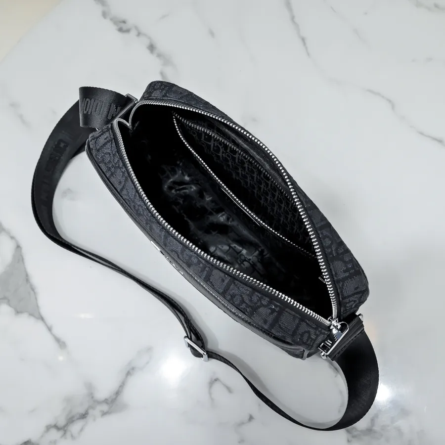 Dior Men's Crossbody Bag 9668