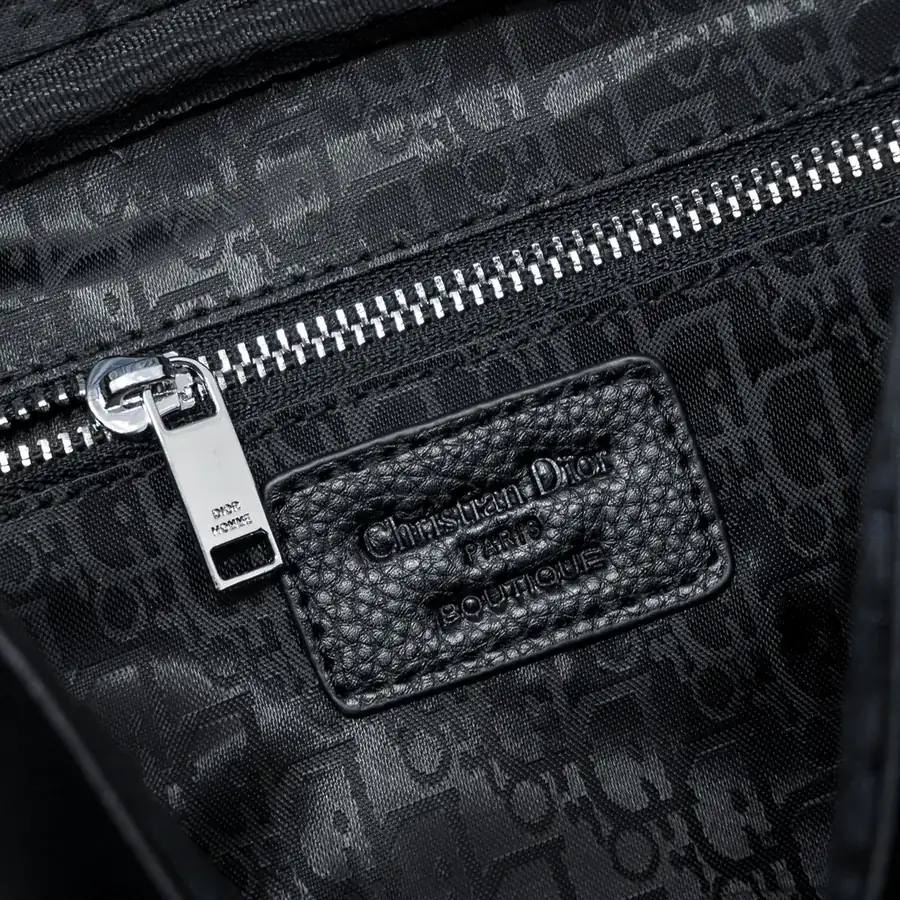 Dior Men's Crossbody Bag 9668
