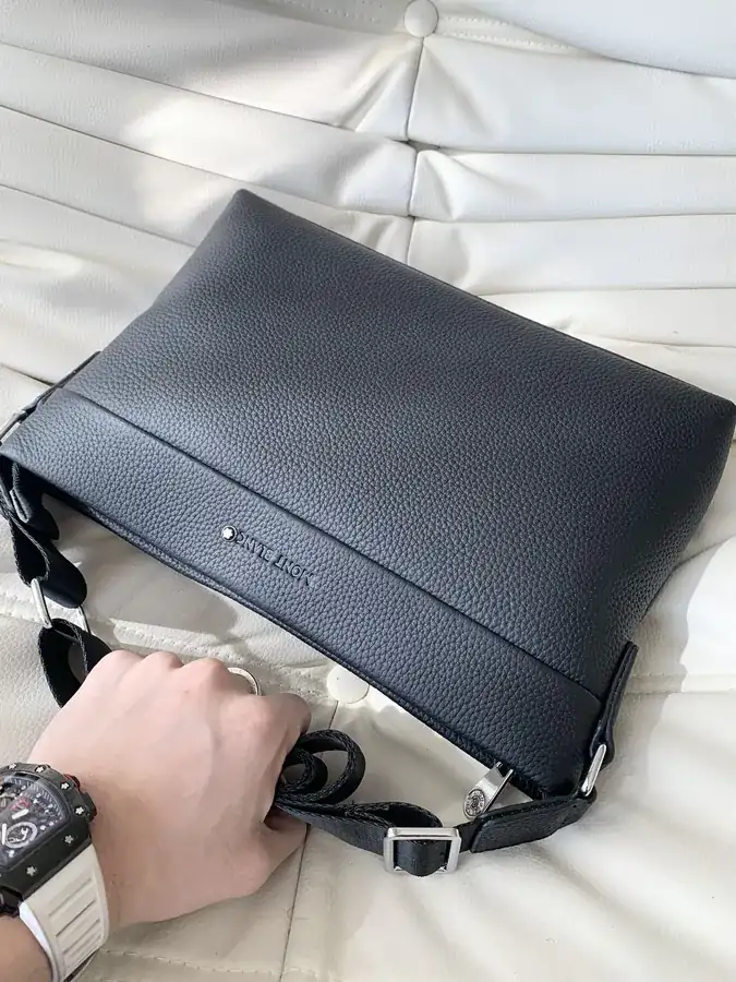 Montblanc Men's New Fashion Crossbody Bag