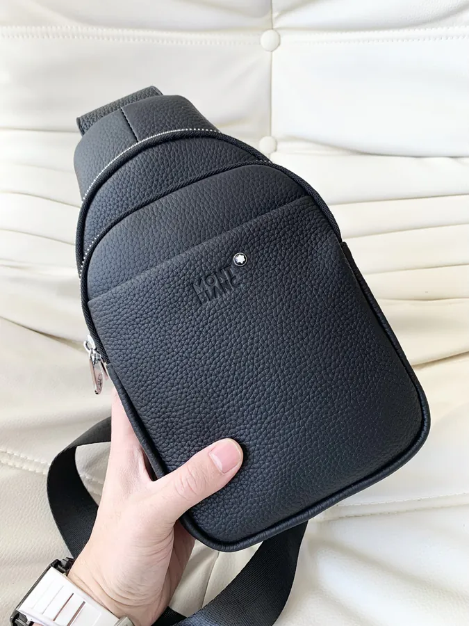 MONTBLANC Men's Leisure Chest Bag