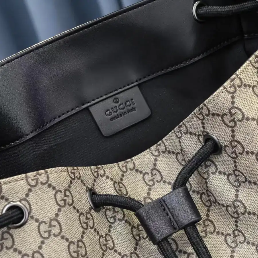 Gucci Signature Leather Classic Backpack with Flip Open Pocket and Inner Pockets