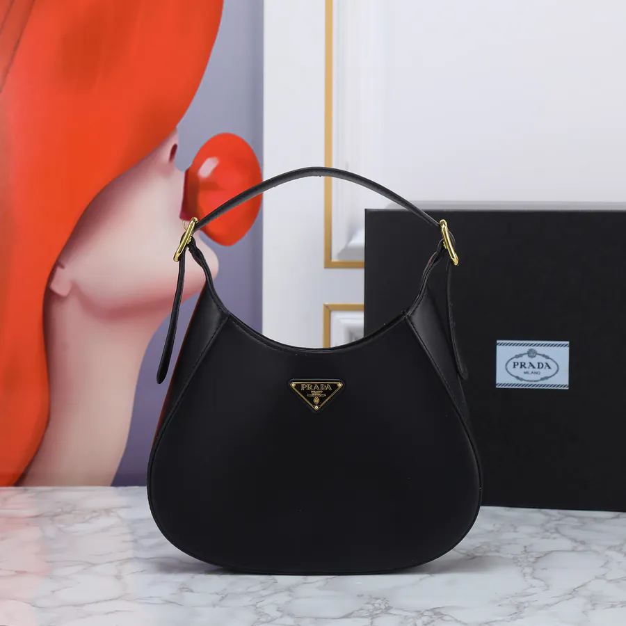 Cleo 1BC179 New Underarm Bag