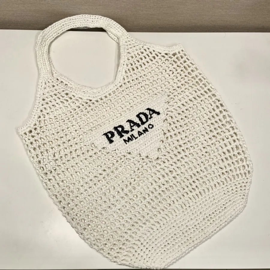 New 1BG424 Wine Fiber Tote Bag