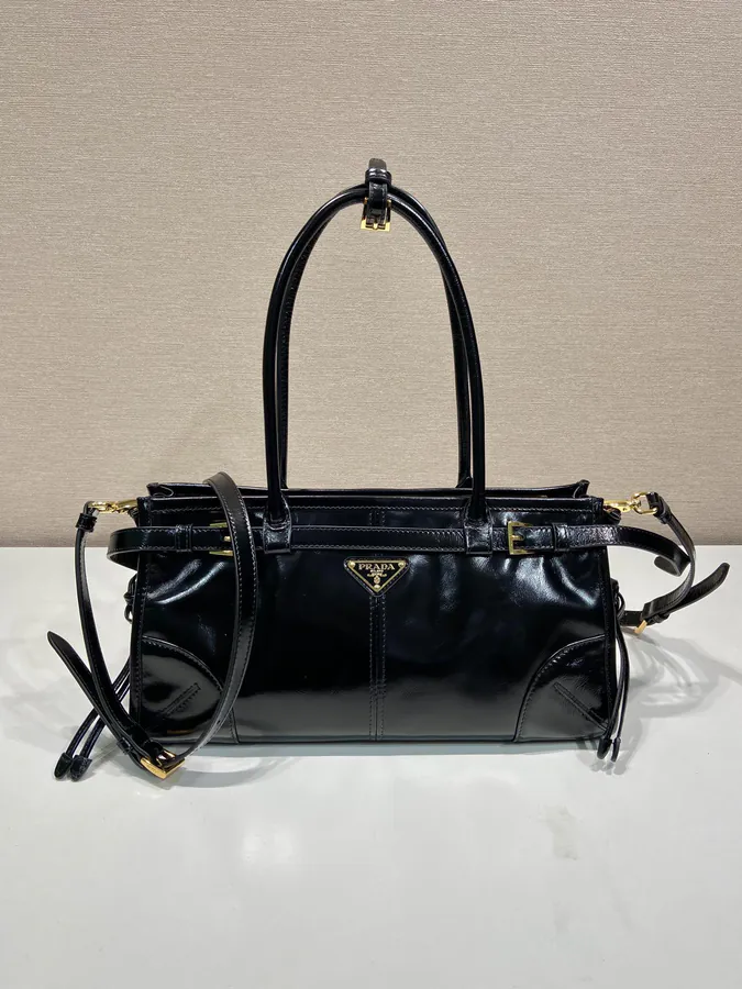 LusSolf Oil Tanned Leather Mini Crossbody Bag