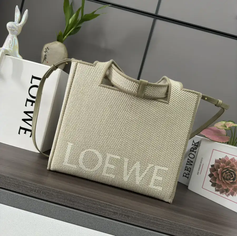New Print Canvas Font Tote Handbag