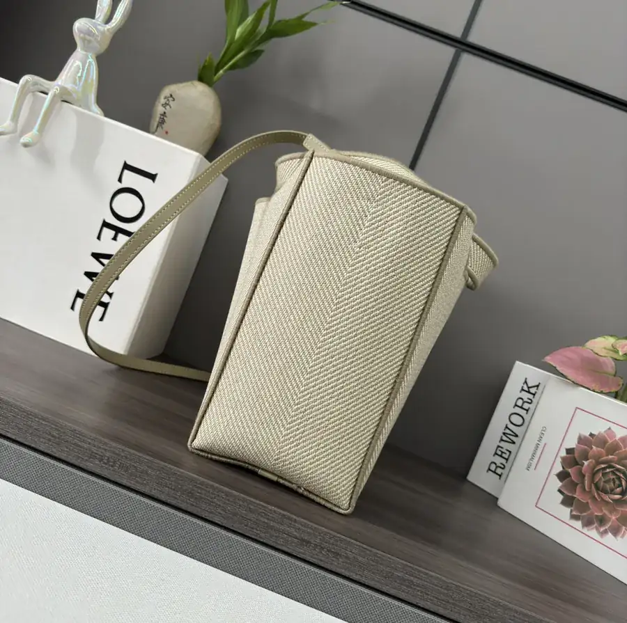 New Print Canvas Font Tote Handbag