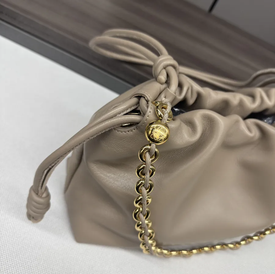 Flamenco Purse in Soft Nappa Sheepskin