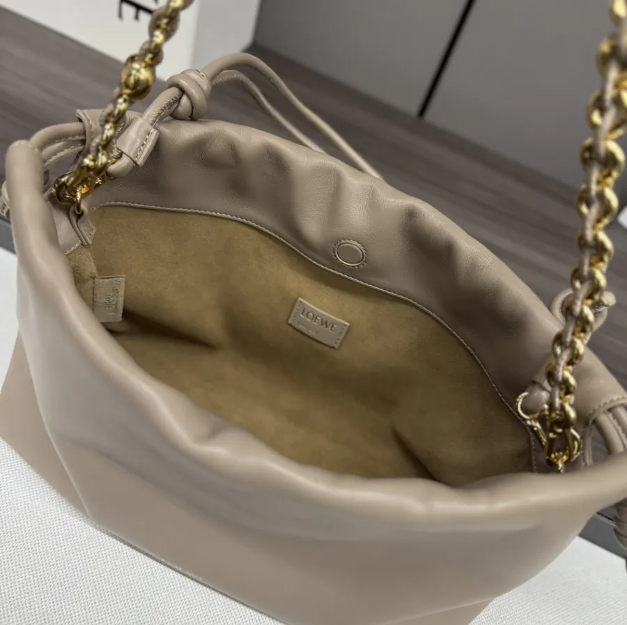 Flamenco Purse in Soft Nappa Sheepskin