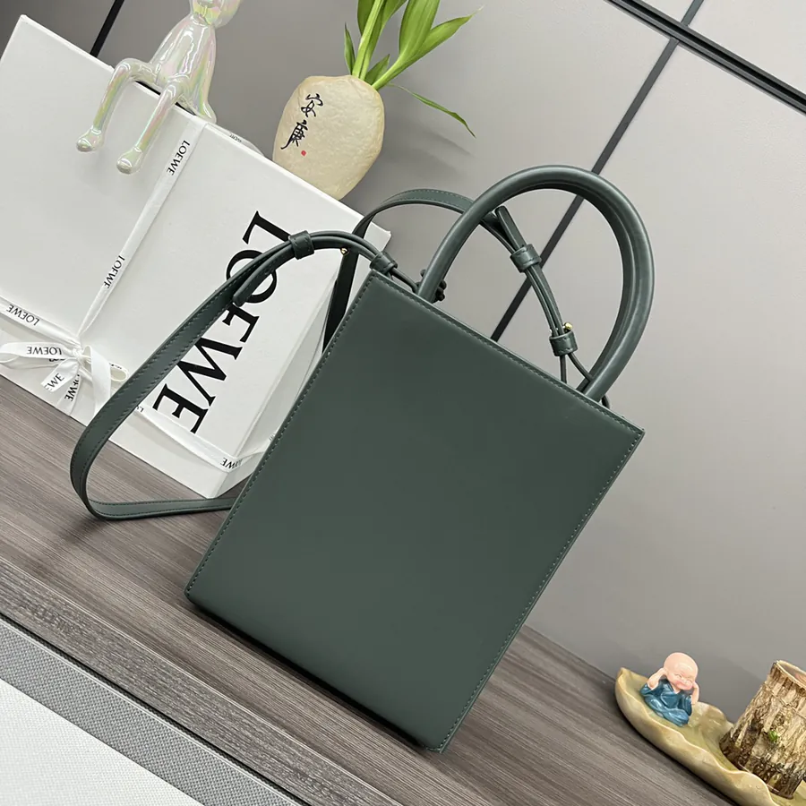 Standard A5 Tote by Loe*we