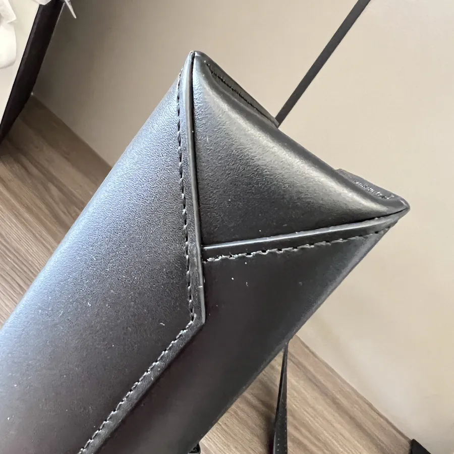 P600.L Standard A5 Tote Handbag