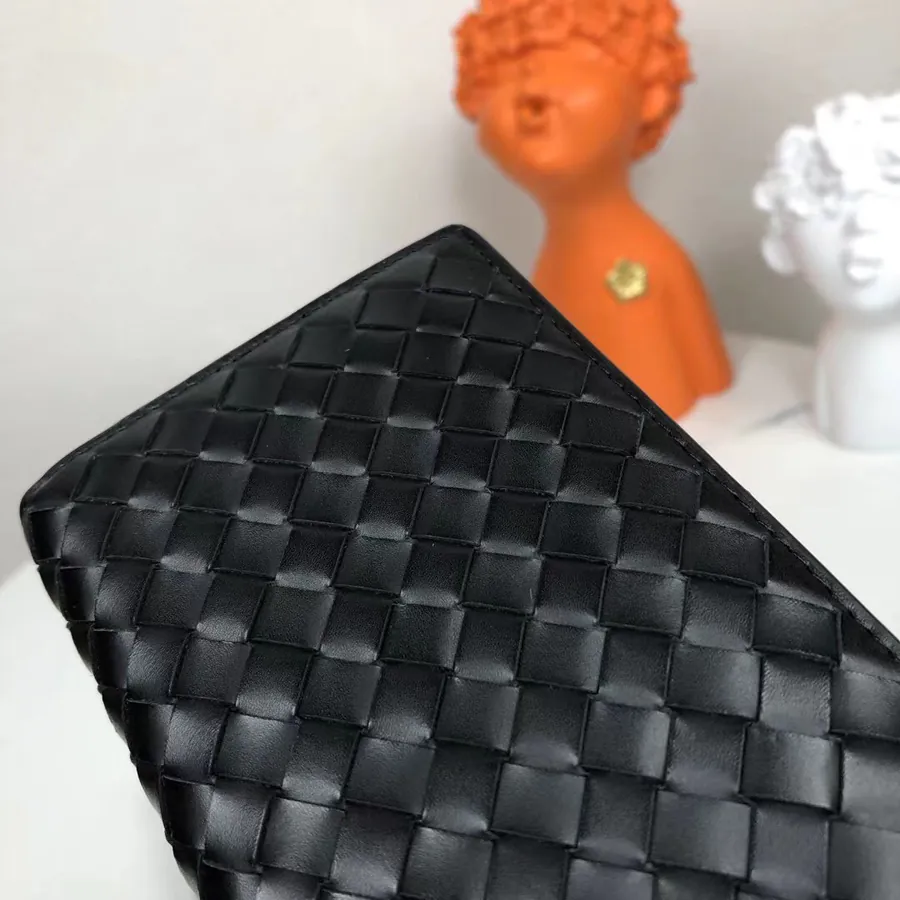 200 Bv Handwoven Wallet in Grained Calfskin
