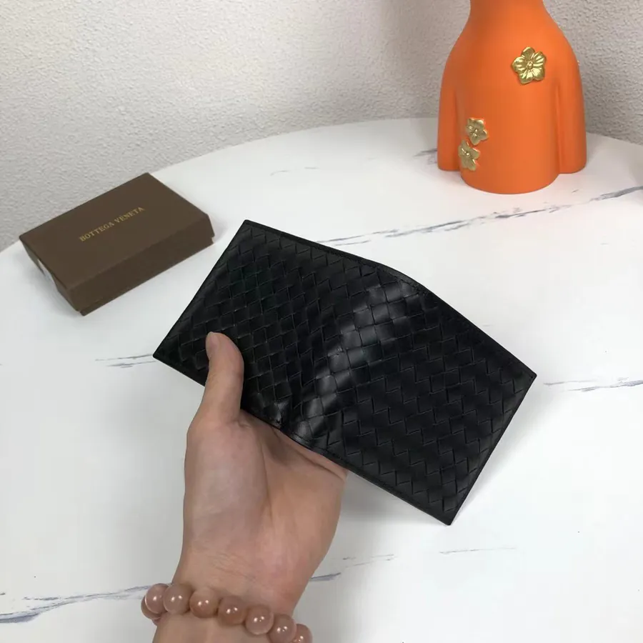 180 Bv Handwoven Wallet in Black