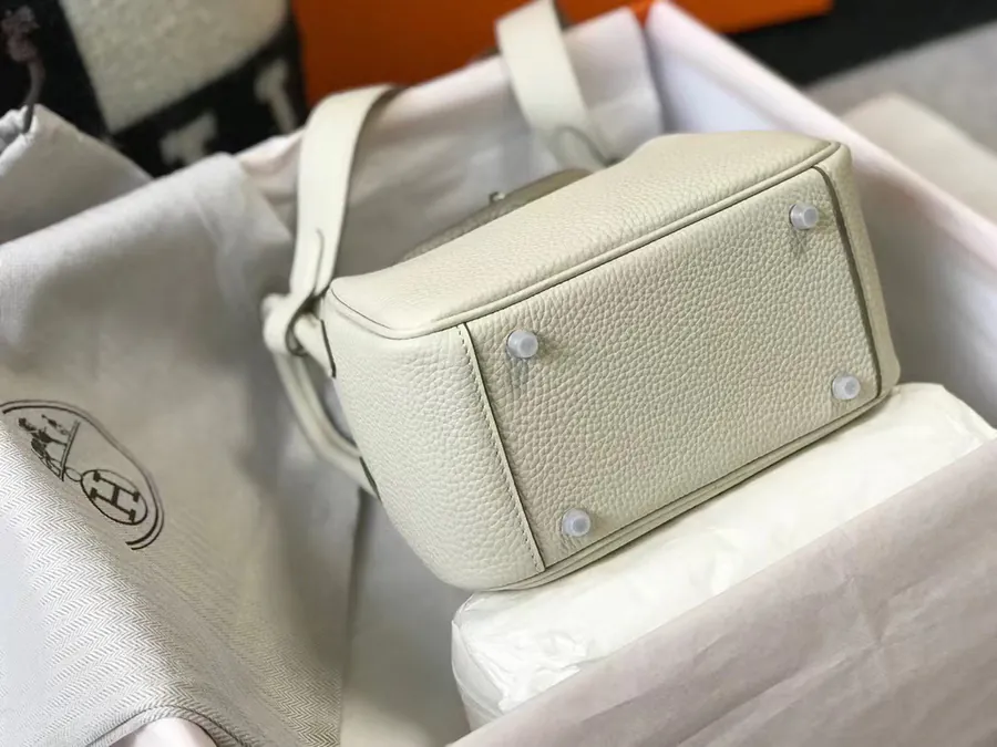 Mini Lindy Togo Bag in Top Grain Calfskin with Silver Clasp