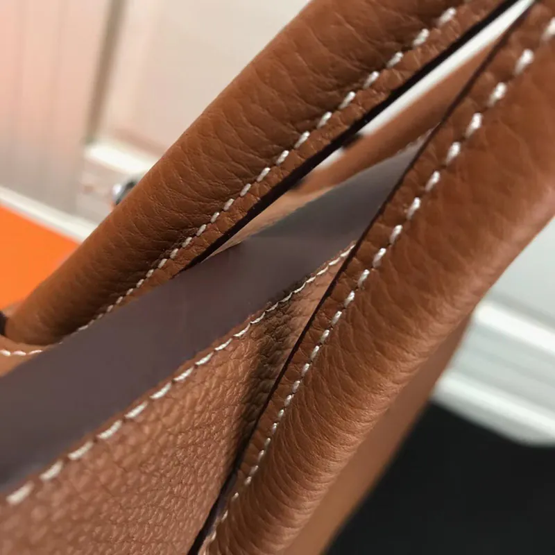 Hermes Birkin Silver Clasp Handbag in Grained Calfskin