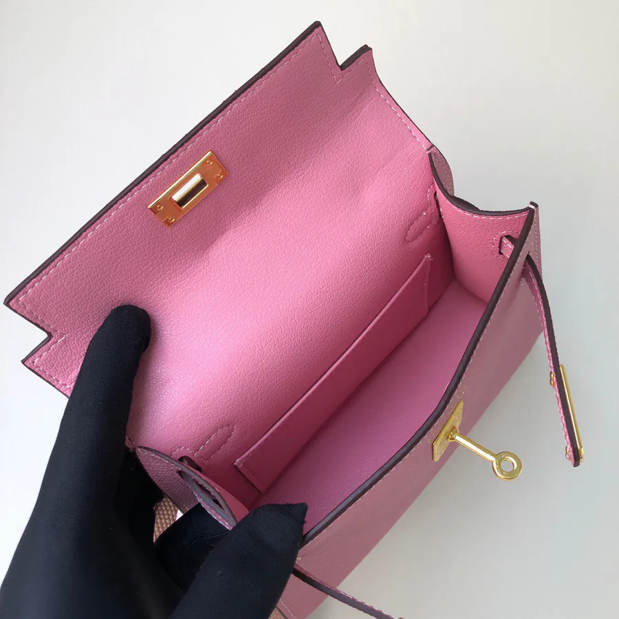 Hermès Birkin Handbag in Grained Calfskin