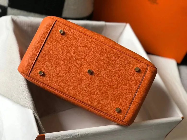 Hermès Lindy in Genuine Calfskin