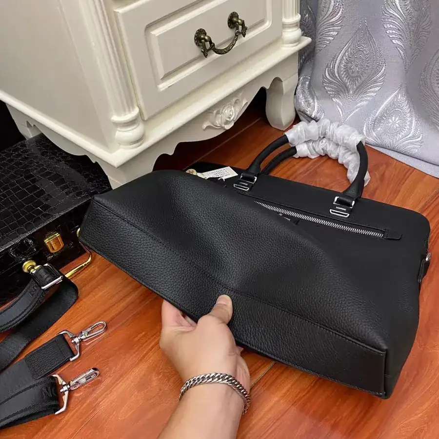 G Brand Men's Leather Bag Premium Quality
