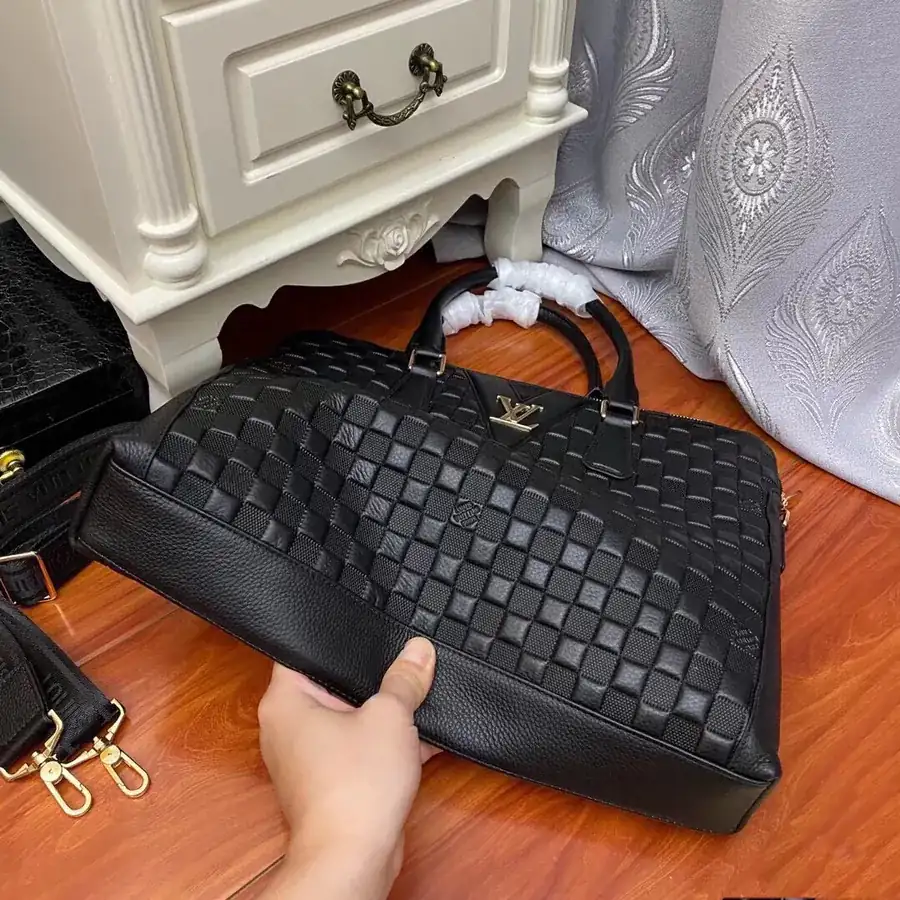 LV Original New Men's Briefcase Premium Leather, Elegant Design