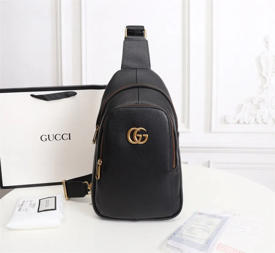 Gucci G Style Bucket Bag in Black