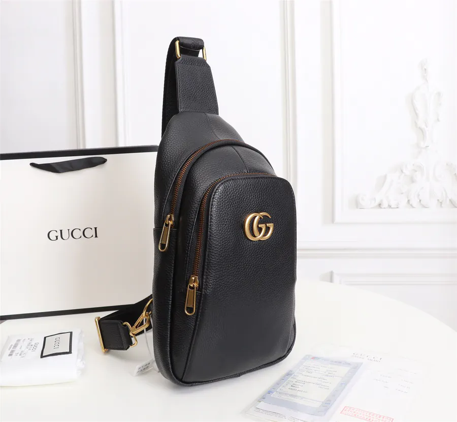 Gucci G Style Bucket Bag in Black