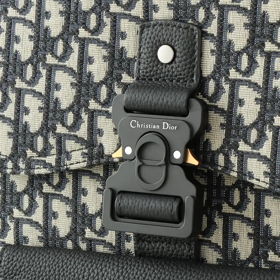 Gallop Shoulder Bag with Saddle Style Design