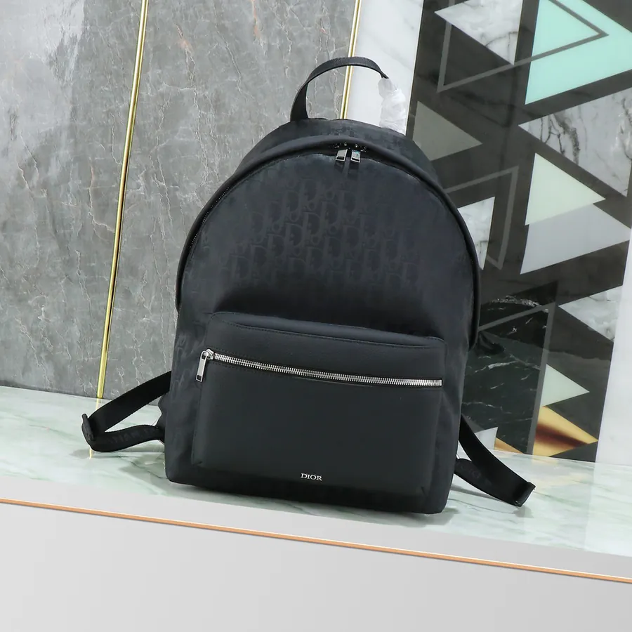 Rider Backpack Classic College Style with Minimalist Design