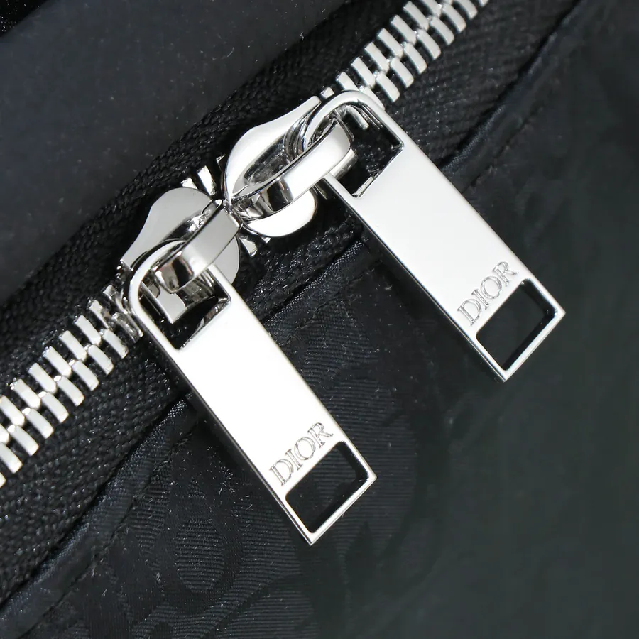 Rider Backpack Classic College Style with Minimalist Design