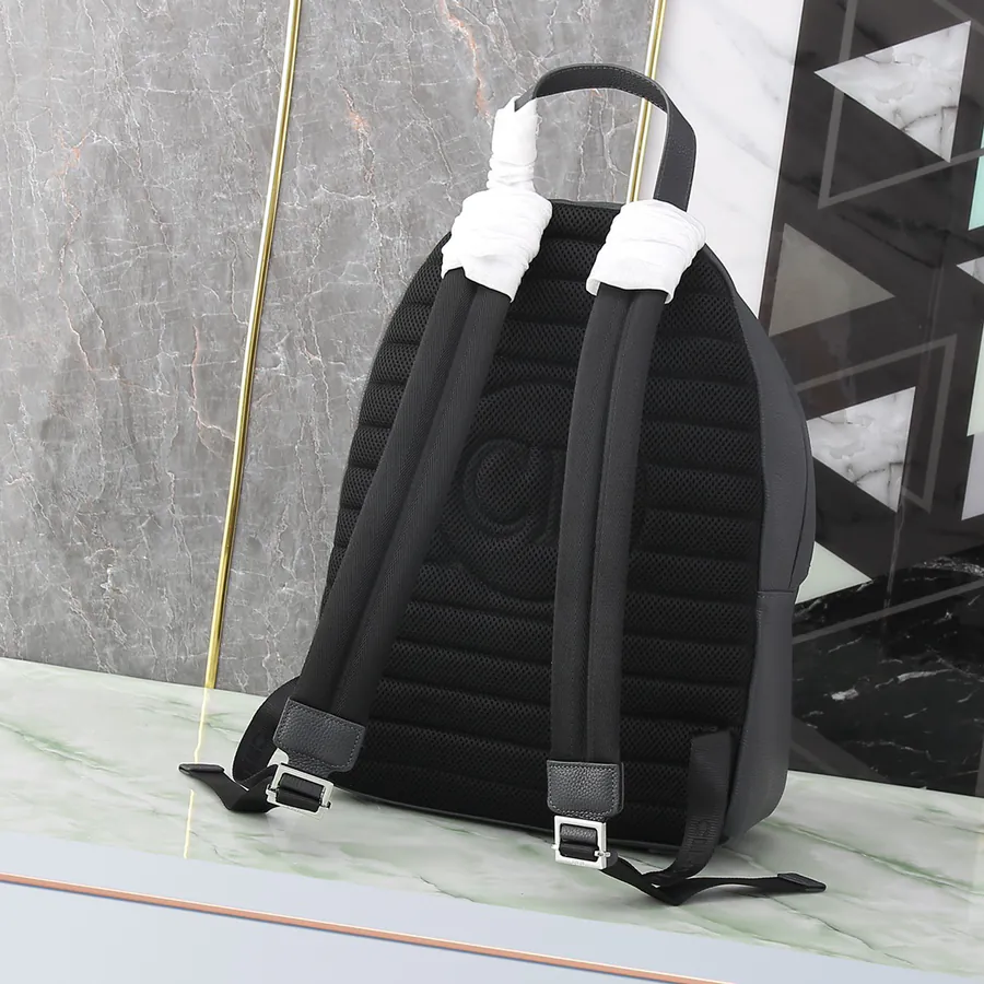 Men's OBLIQUE Backpack with Grained Calfskin