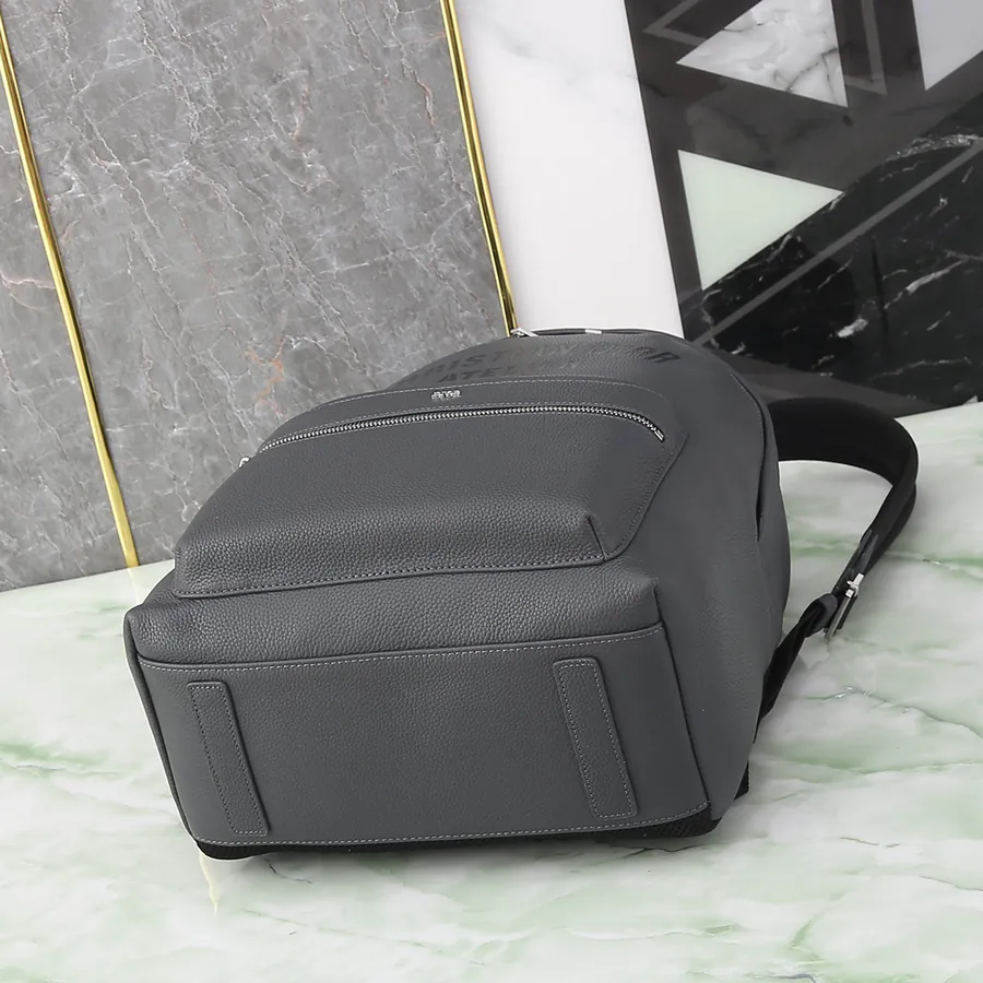 Men's OBLIQUE Backpack with Grained Calfskin